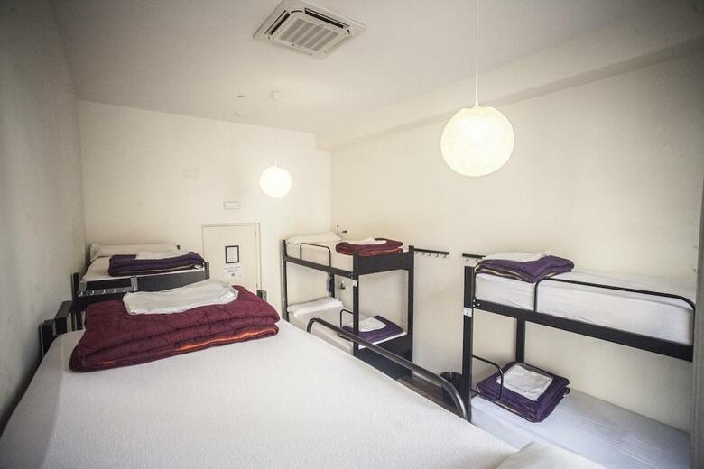 360 Hostel Barcelona Arts&culture