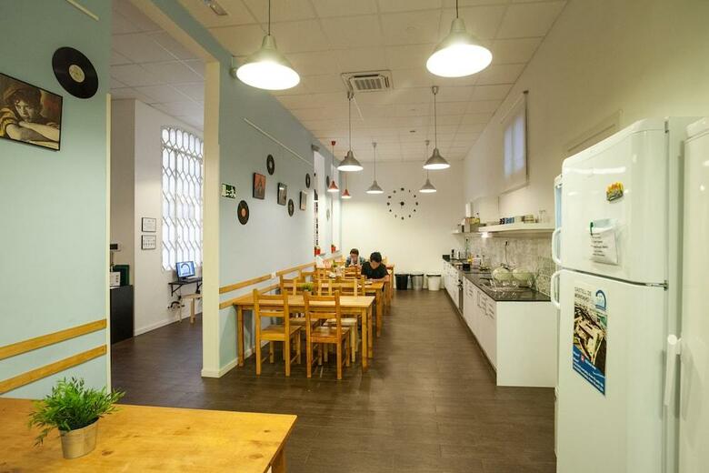 360 Hostel Barcelona Arts&culture