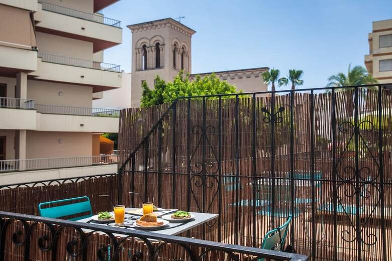 Hotel Ryans Pocket Hostel