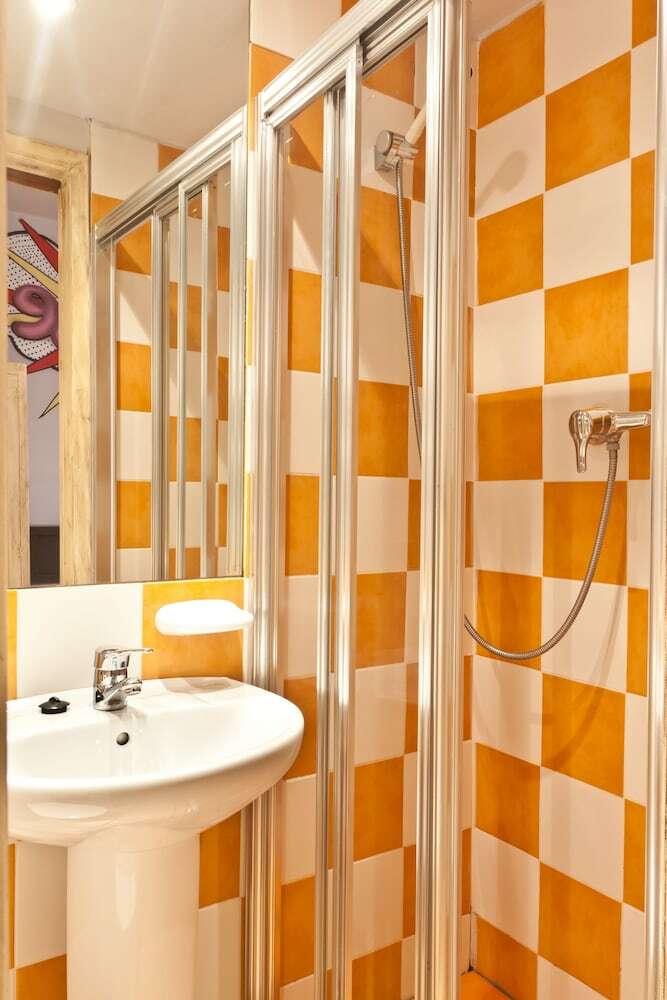 Hotel Ryans Pocket Hostel