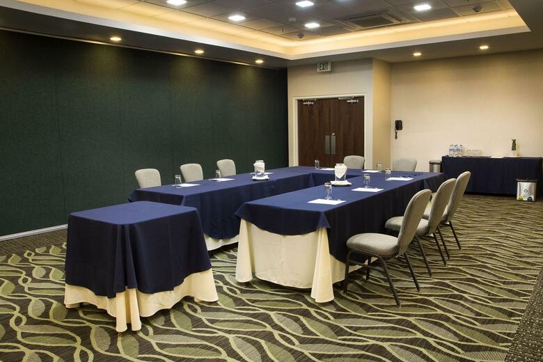 Hotel Four Points By Sheraton Queretaro Norte