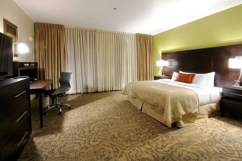 Hotel Staybridge Suites Chihuahua
