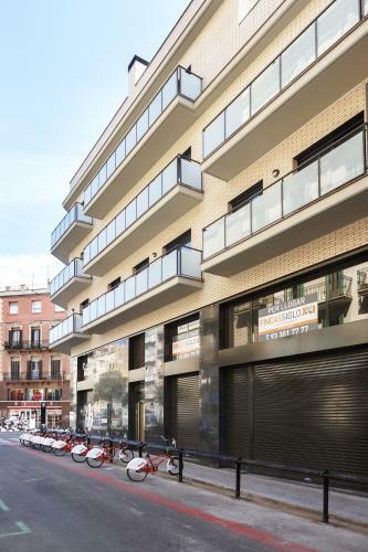 Feelathome Plaza Apartments