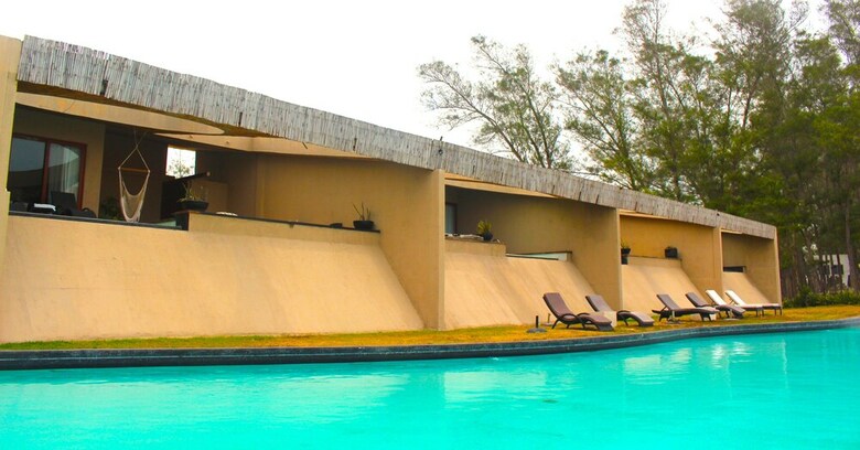 Hotel Isla Tajin Beach And River Resort