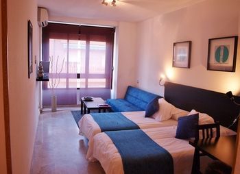 Stylish City Aparthotel