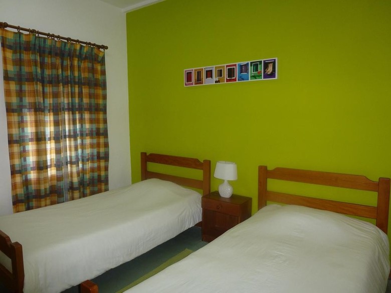 Hi Hostel Faro- Pousada de Juventude