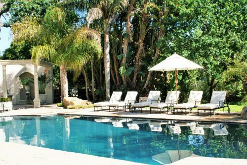 Hostal Ibis House
