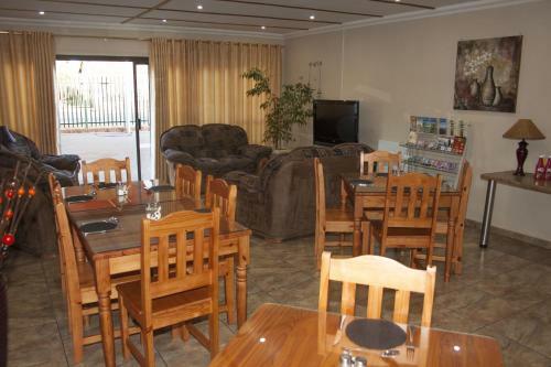 Hostal Agros Guest House
