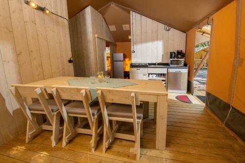 Mobil Home Valkanela Vacanceselect
