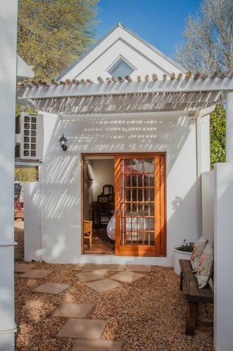 Hostal Aan De Oever Guesthouse