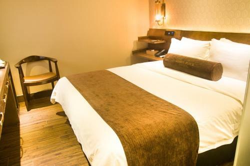 James Joyce Coffetel Hotel - Tian He North