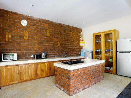 Villa Cokelat