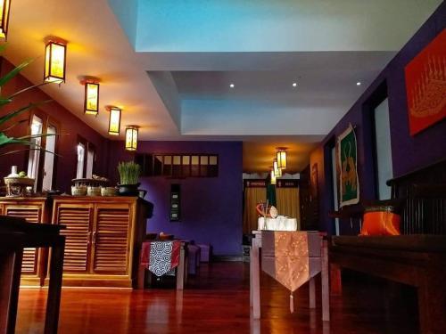 Posada Chitchareune Moungluang Hotel