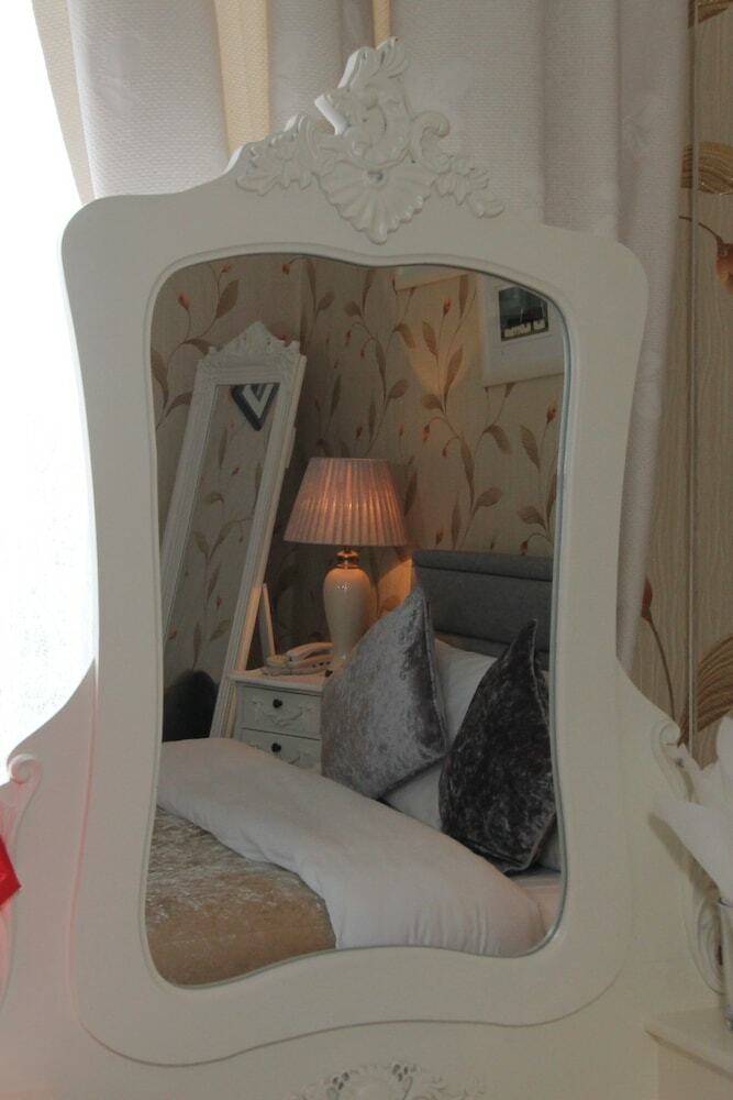 Hostal Donnybrook Hall