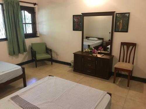 Hostal Cinnamon Guesthouse