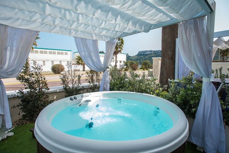 Hotel Nautilus