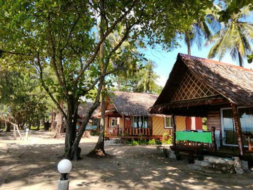 Hotel Freedom Hut