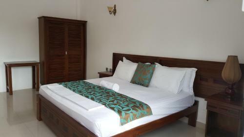 Us Hotel Jaffna