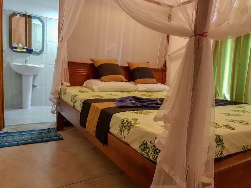 Hotel White Villa Beach Resort