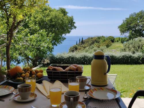 Apartamentos Guest House Burin