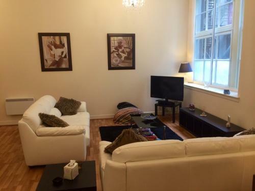Stunning Glasgow City Centre Apartment