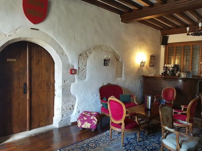 Hotel L'hostellerie Du Ch�teau