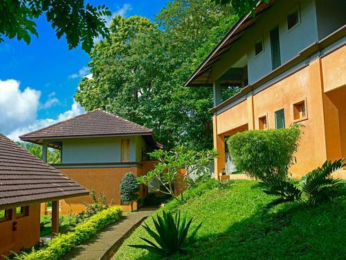 Hotel Abad Greenforest Thekkady