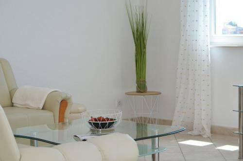 Apartments Vrania