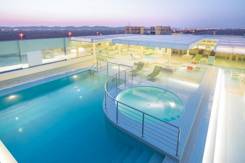 Ayla Bawadi Hotel
