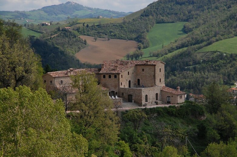 Hotel Borgo Storico Cisterna