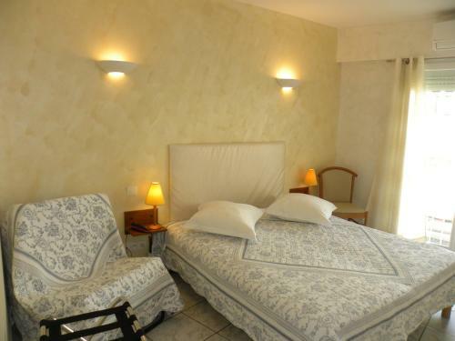 Anglade Hotel