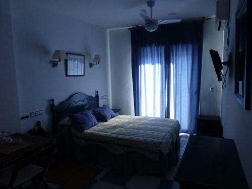 Hostal Puerto Genov�s
