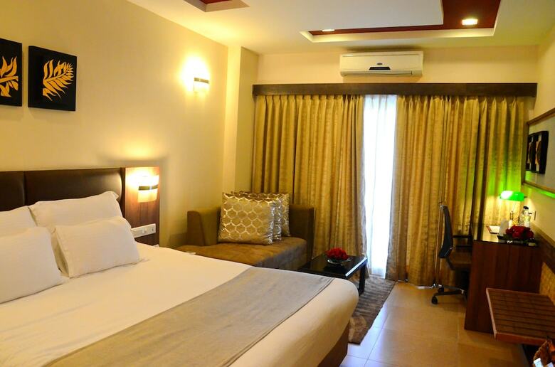 Hotel Pramod Convention & Beach Resorts