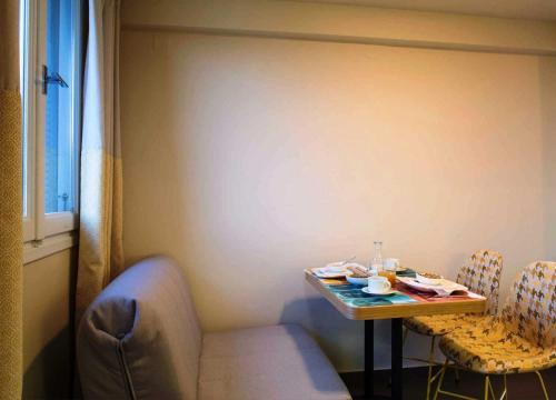 Athena Hotel