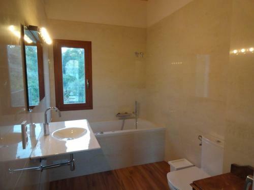 Agroturismo Torre Blanca - Ca L' Ermitanyo