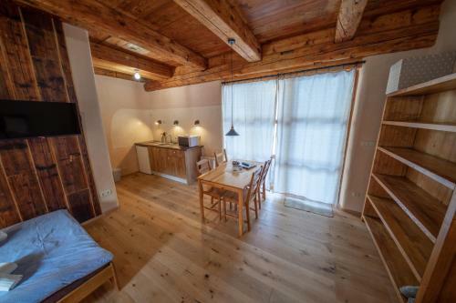 Apartment Ve Ml�n?