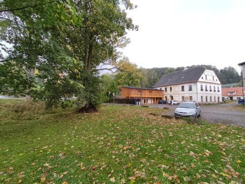 Apartment Ve Ml�n?