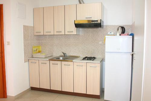 Tina Apartments