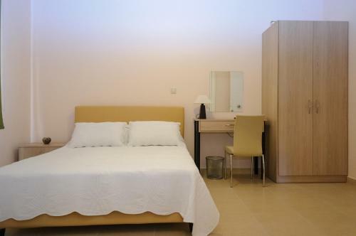 Hostal Ancient Tiryns