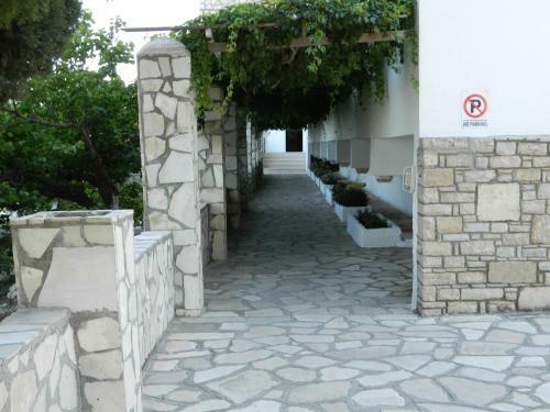 Hotel Glicorisa Beach
