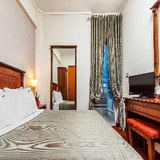 Perea Hotel