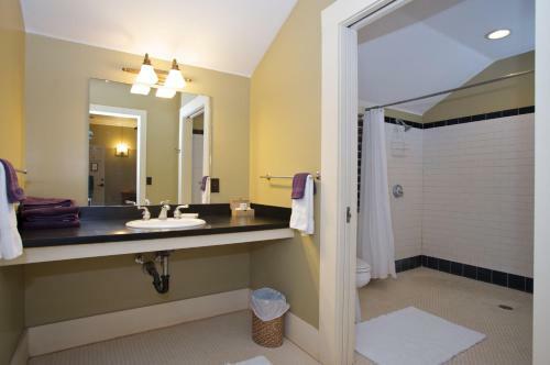West Kauai Lodging