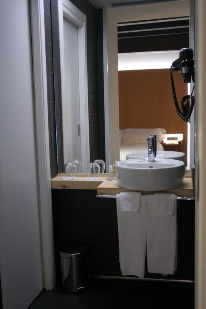 Encanto Hotel & Cafeter�a