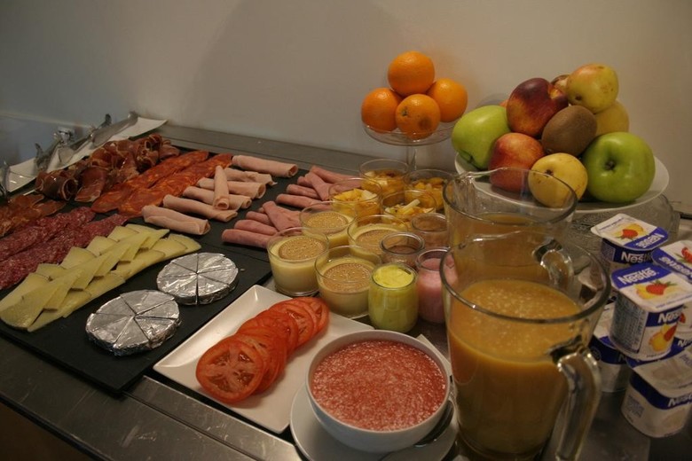 Encanto Hotel & Cafeter�a