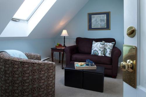 Brewster House Bed & Breakfast