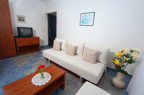 Angelina Apartments