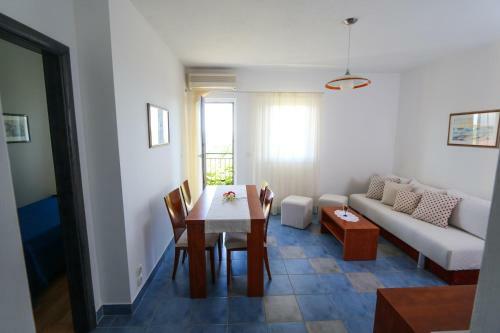Angelina Apartments