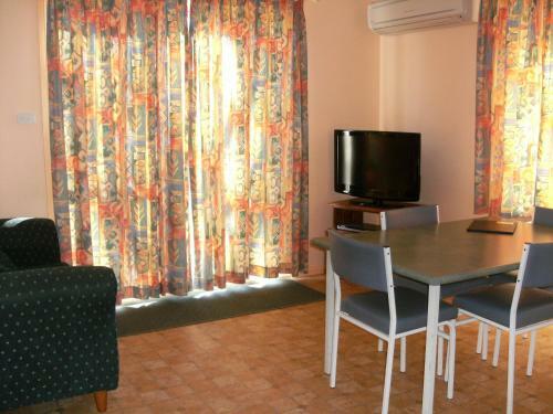 Regatta Point Holiday Park