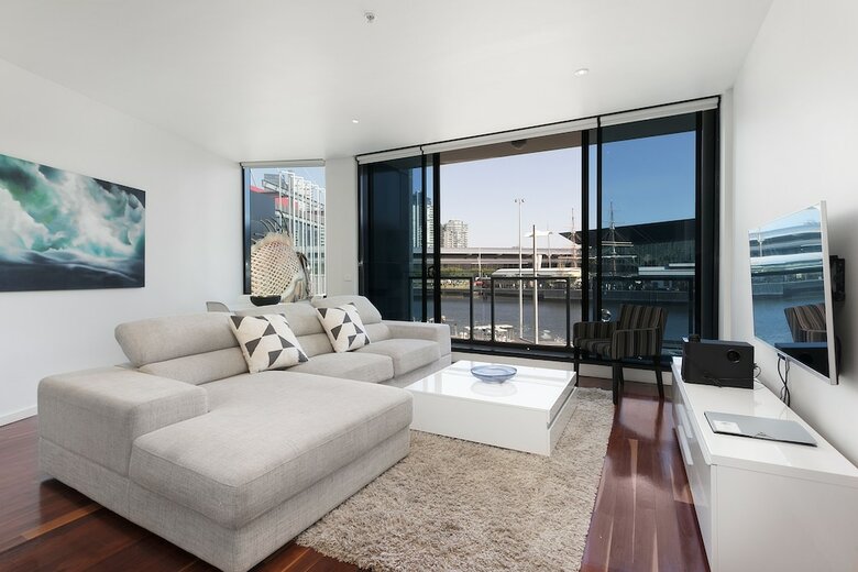 Melbourne Holiday Apartments Flinders Wharf