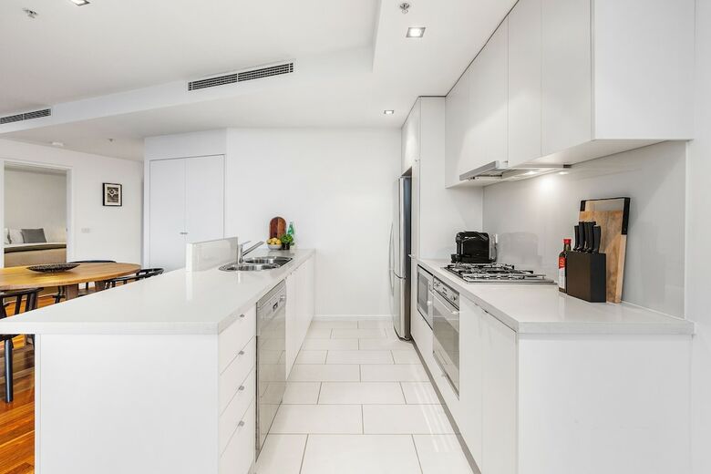 Melbourne Holiday Apartments Flinders Wharf